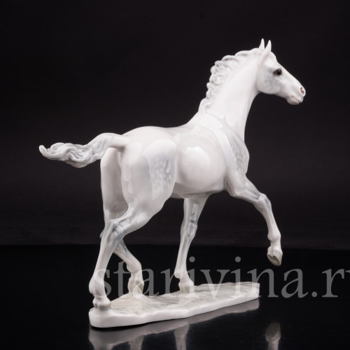Фарфоровая статуэтка Белая лошадь, Hutschenreuther, Германия, 1970 гг.