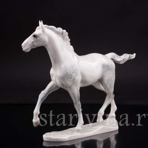 Фарфоровая статуэтка Белая лошадь, Hutschenreuther, Германия, 1970 гг.