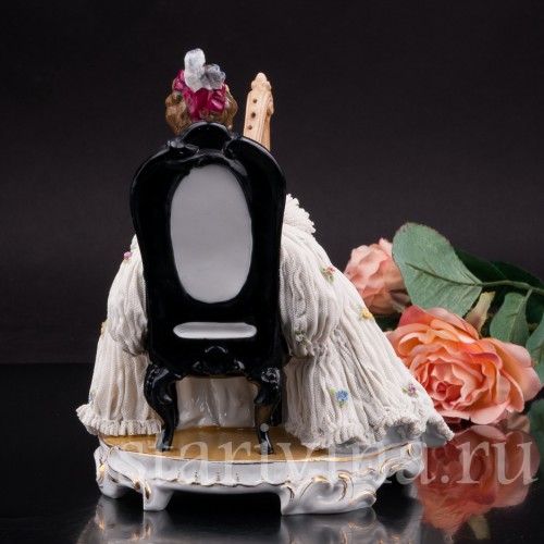 Фарфоровая композиция Дама с арфой, кружевная, E. A. Muller, Германия, кон. 19 - нач. 20 вв.