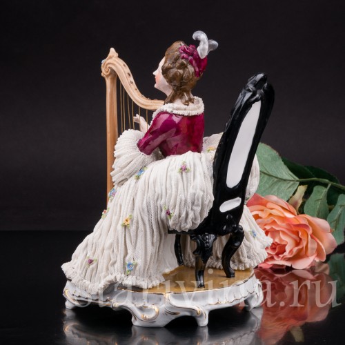 Фарфоровая композиция Дама с арфой, кружевная, E. A. Muller, Германия, кон. 19 - нач. 20 вв.
