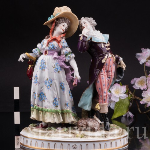 Статуэтка из фарфора Галантная пара, Дрезден, Германия, кон. 19 - нач. 20 вв.