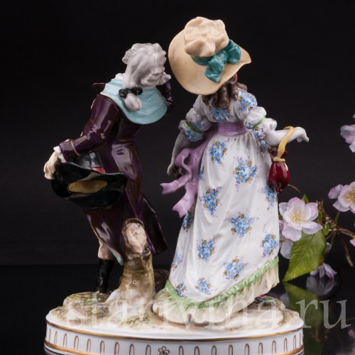 Статуэтка из фарфора Галантная пара, Дрезден, Германия, кон. 19 - нач. 20 вв.