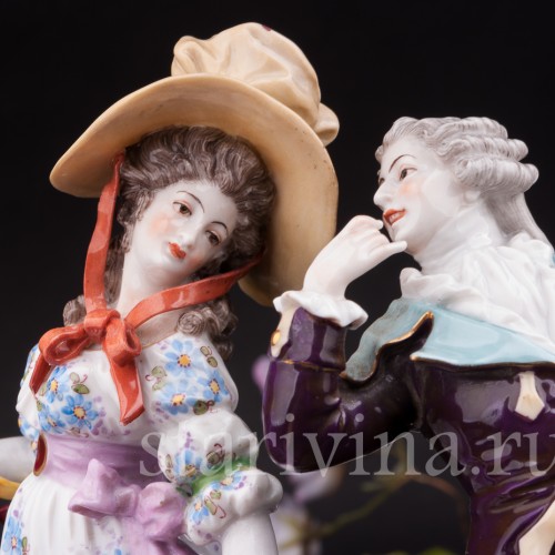 Статуэтка из фарфора Галантная пара, Дрезден, Германия, кон. 19 - нач. 20 вв.