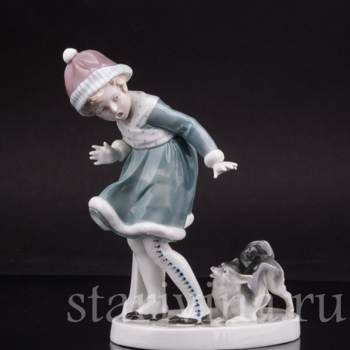 Фарфоровая фигурка "Отстань!" Девочка и собачка, Goebel, Германия, нач. 20 в.