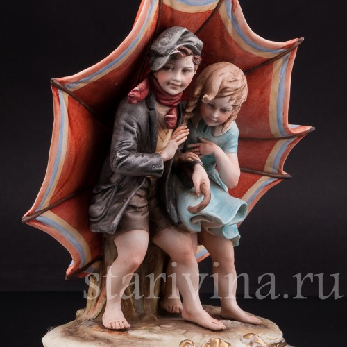 Фарфоровая статуэтка Под зонтом, Bruno Merli, Италия, сер. 20 в.