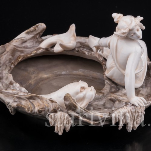 Статуэтка из фарфора Нимфа на морском берегу, Volkstedt, Германия, кон. 19 в.