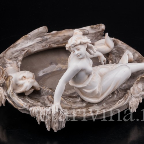 Статуэтка из фарфора Нимфа на морском берегу, Volkstedt, Германия, кон. 19 в.