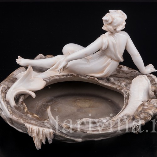 Статуэтка из фарфора Нимфа на морском берегу, Volkstedt, Германия, кон. 19 в.