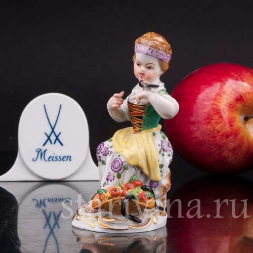 Фарфоровая статуэтка Девочка с птичкой, Meissen, Германия, 1971 г.