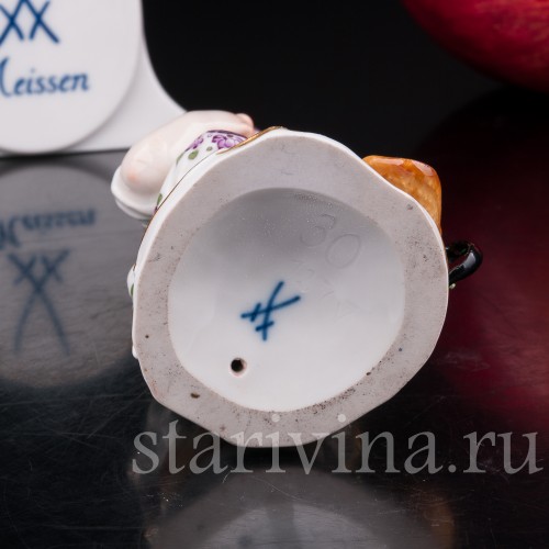 Фарфоровая статуэтка Девочка с птичкой, Meissen, Германия, 1971 г.
