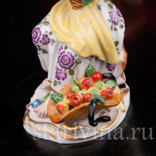 Фарфоровая статуэтка Девочка с птичкой, Meissen, Германия, 1971 г.