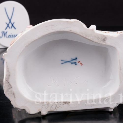 Статуэтка из фарфора Младенец с овечкой (Иоанн Креститель с Агнцем), Meissen, Германия, сер. 19 - нач. 20 вв.