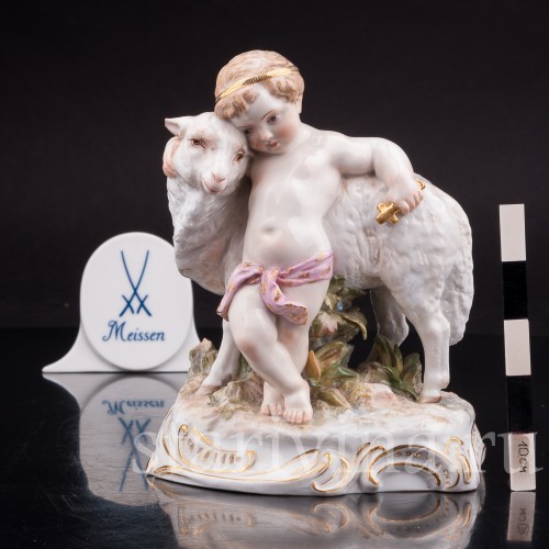 Статуэтка из фарфора Младенец с овечкой (Иоанн Креститель с Агнцем), Meissen, Германия, сер. 19 - нач. 20 вв.