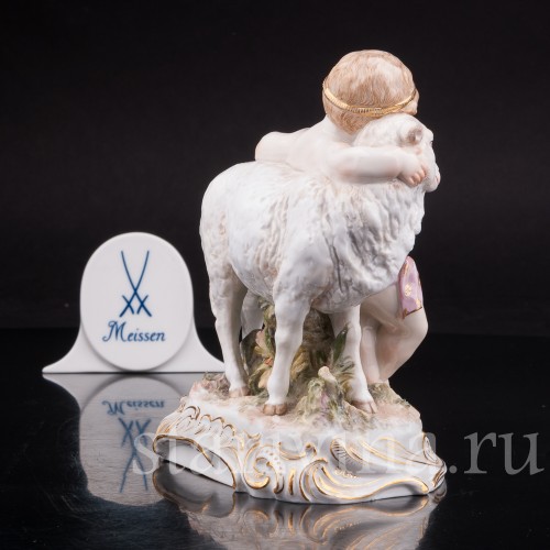 Статуэтка из фарфора Младенец с овечкой (Иоанн Креститель с Агнцем), Meissen, Германия, сер. 19 - нач. 20 вв.