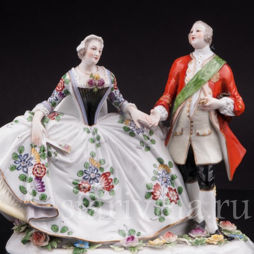 Фарфоровая композиция Галантная пара , Volkstedt, Германия, до 1935 года.