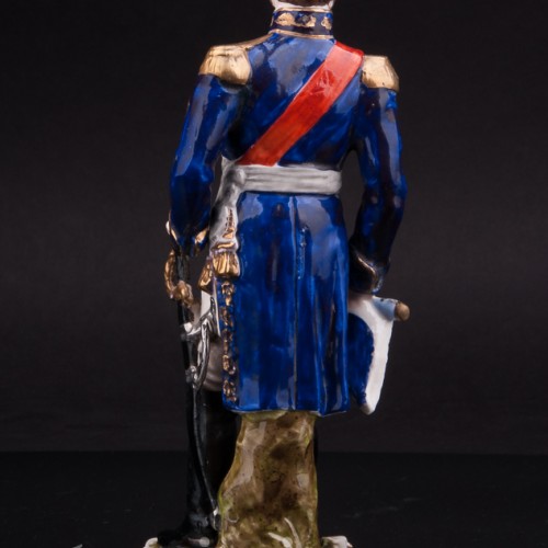 Фарфоровая статуэтка Маршала Луи-Габриэль Сюше, Porcelaine de Paris, Франция, сер. 20 века.