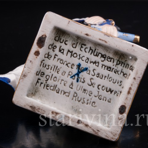 Фарфоровая статуэтка Маршала Мишель Ней, Porcelaine de Paris, Франция, сер. 20 века.