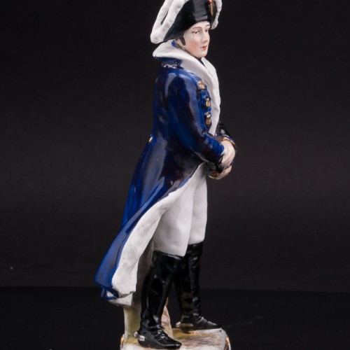 Фарфоровая статуэтка Маршала Мишель Ней, Porcelaine de Paris, Франция, сер. 20 века.