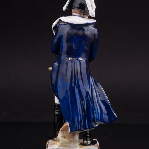 Фарфоровая статуэтка Маршала Мишель Ней, Porcelaine de Paris, Франция, сер. 20 века.