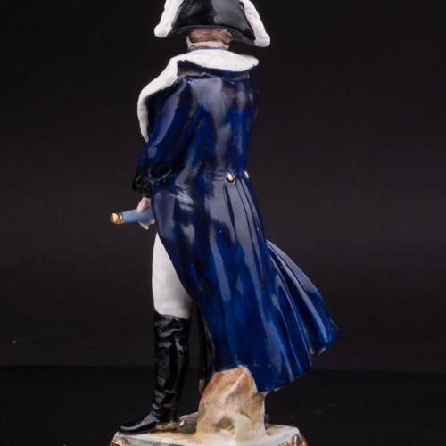 Фарфоровая статуэтка Маршала Мишель Ней, Porcelaine de Paris, Франция, сер. 20 века.