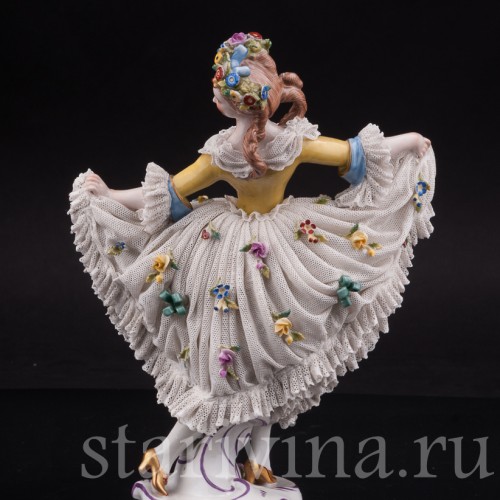 Статуэтка из фарфора Танцовщица Весна, кружевная, Volkstedt, Германия, нач. 20 в.