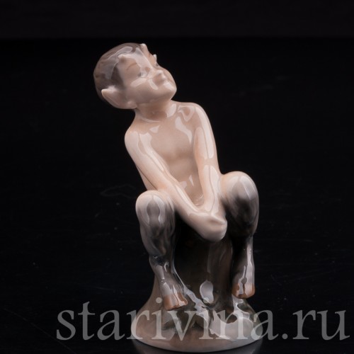 Фарфоровая фигурка Фавн на пне, Royal Copenhagen, Дания, 1962 год.