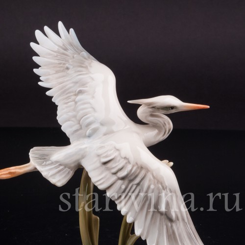 Статуэтка птицы из фарфора Летящая цапля, Alka Kaiser, Германия, до 1991 года.