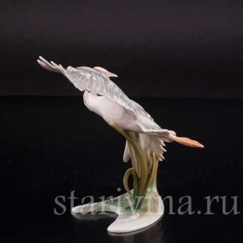 Статуэтка птицы из фарфора Летящая цапля, Alka Kaiser, Германия, до 1991 года.
