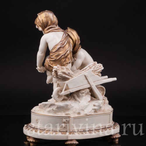 Композиция из фарфора Аллегория зимы, дети у костра, Karl Ens, Германия, 1900 гг.