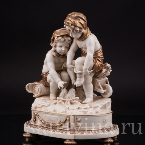 Композиция из фарфора Аллегория зимы, дети у костра, Karl Ens, Германия, 1900 гг.