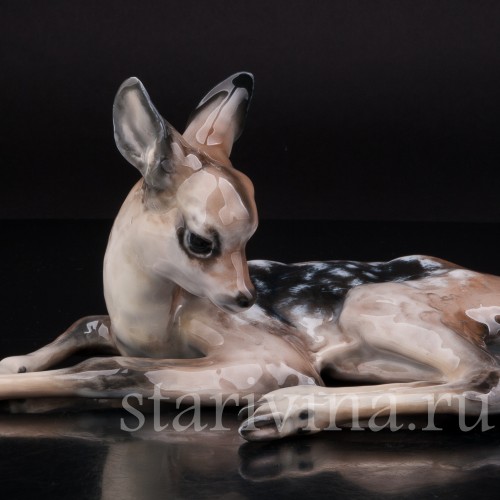 Фигурка из фарфора Лежащий олененок, Rosenthal, Германия, 1930-40 гг.