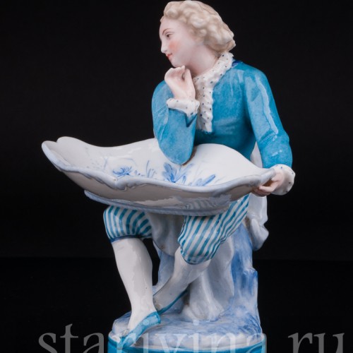 Фарфоровая статуэтка Юноша с блюдом, Vion Baury, Франция, 1870-1889 гг.