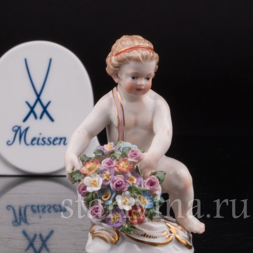Статуэтка из фарфора Девочка с корзиной цветов, миниатюра, Meissen, Германия, сер. 19 - нач. 20 вв.
