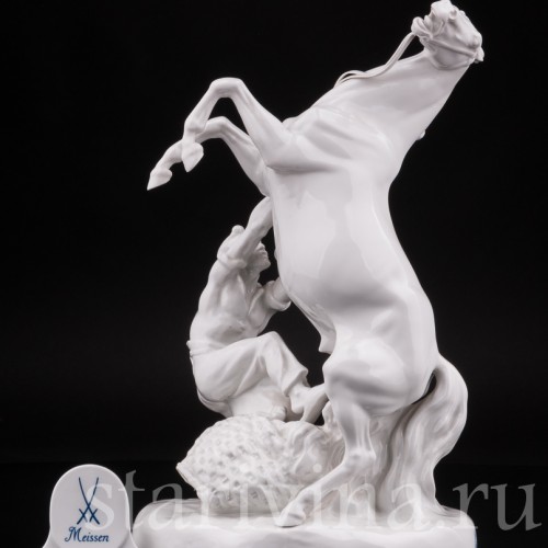 Кабинетная фарфоровая скульптура Укрощение коня, Meissen, Германия, 1965 г.