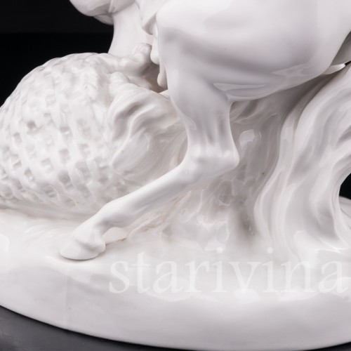 Кабинетная фарфоровая скульптура Укрощение коня, Meissen, Германия, 1965 г.