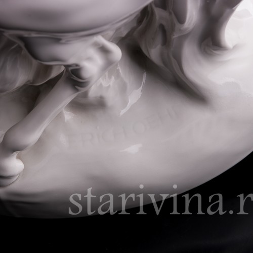 Кабинетная фарфоровая скульптура Укрощение коня, Meissen, Германия, 1965 г.