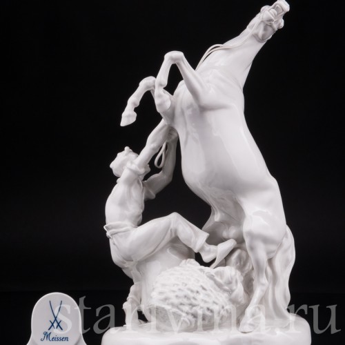 Кабинетная фарфоровая скульптура Укрощение коня, Meissen, Германия, 1965 г.