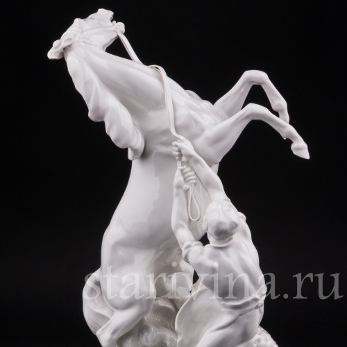 Кабинетная фарфоровая скульптура Укрощение коня, Meissen, Германия, 1965 г.