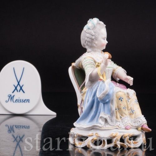 Фарфоровая статуэтка Девушка со шпулей, Meissen, Германия, сер. 19 - нач. 20 вв.