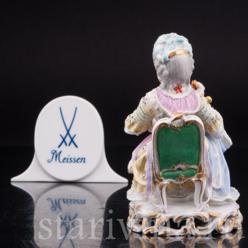 Фарфоровая статуэтка Девушка со шпулей, Meissen, Германия, сер. 19 - нач. 20 вв.