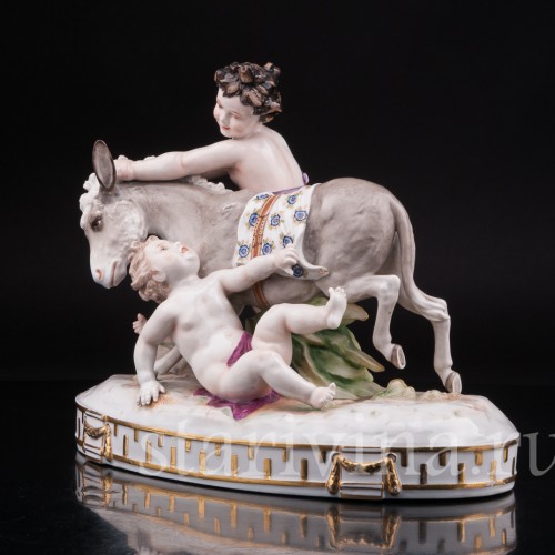 Фарфоровая композиция Дети с осликом, Дрезден, Германия, кон. 19 - нач. 20 вв.