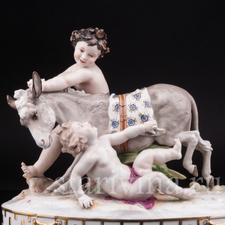 Фарфоровая композиция Дети с осликом, Дрезден, Германия, кон. 19 - нач. 20 вв.