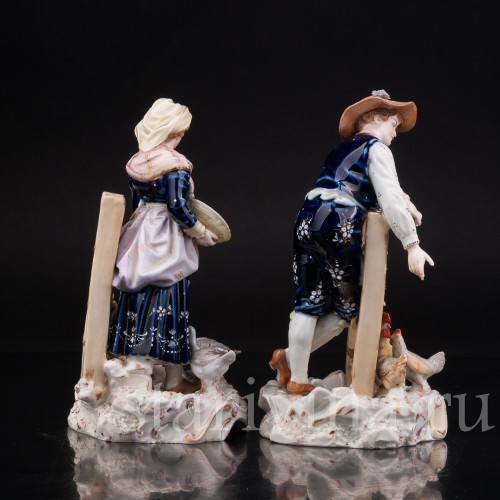 Парные фарфоровые статуэтки Птичники, пара с домашней птицей, E. A. Muller, Германия, кон. 19, нач. 20 вв.
