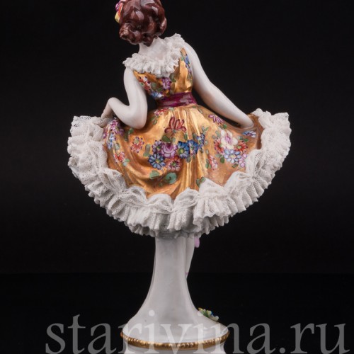 Статуэтка из фарфора Балерина, кружевная, Volkstedt, Германия, до 1935 г.