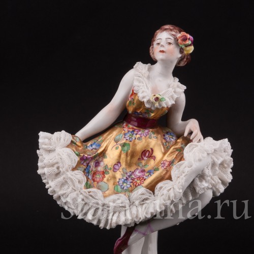 Статуэтка из фарфора Балерина, кружевная, Volkstedt, Германия, до 1935 г.