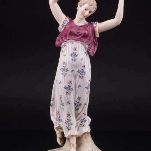 Фарфоровая статуэтка девушки Муза, Ernst Bohne Sohne, Германия, нач. 20 века.