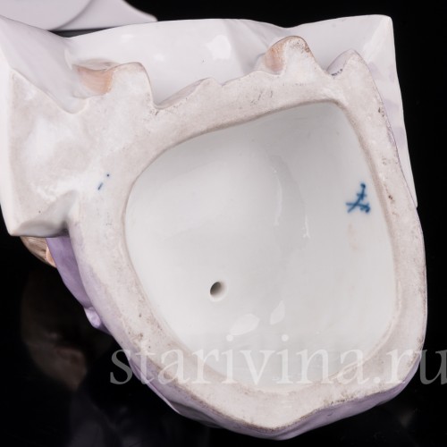 Малыш с книжкой, Meissen, Германия, нач. 20 в