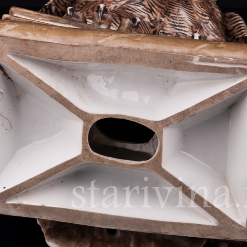 Фарфоровая статуэтка птицы Сова на книгах, Volkstedt, Германия, кон. 19 в.