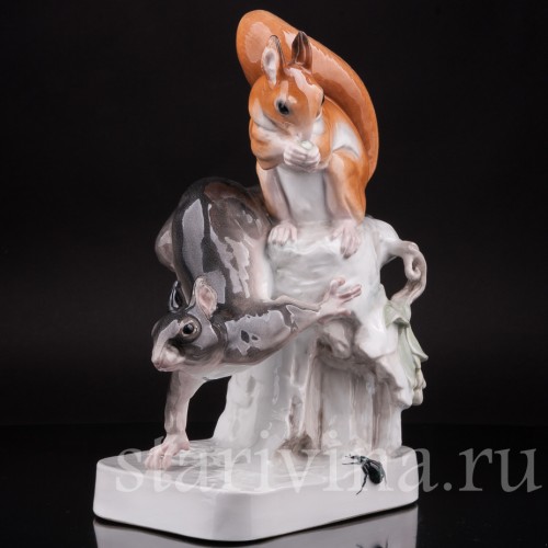 Статуэтка из фарфора Две белки, Karl Ens, Германия, 1920-30 гг.