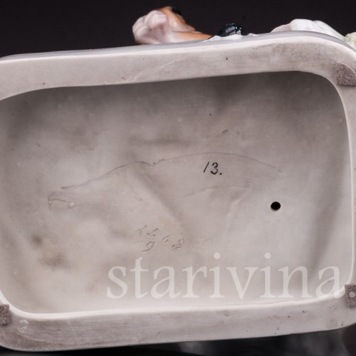 Статуэтка из фарфора Две белки, Karl Ens, Германия, 1920-30 гг.